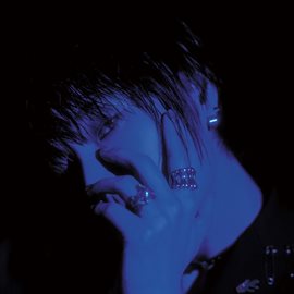 Cover image for BLUESSOM