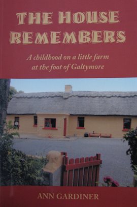 Cover image for The House Remembers