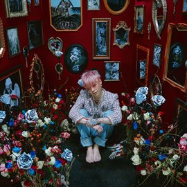 Imagen de portada para BLOO IN WONDERLAND 2